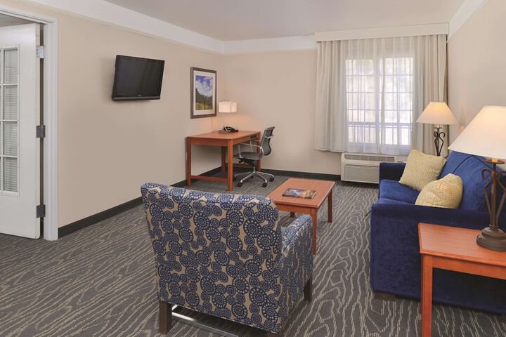 Room 27 of 57