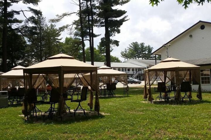 Property Grounds 18 of 18