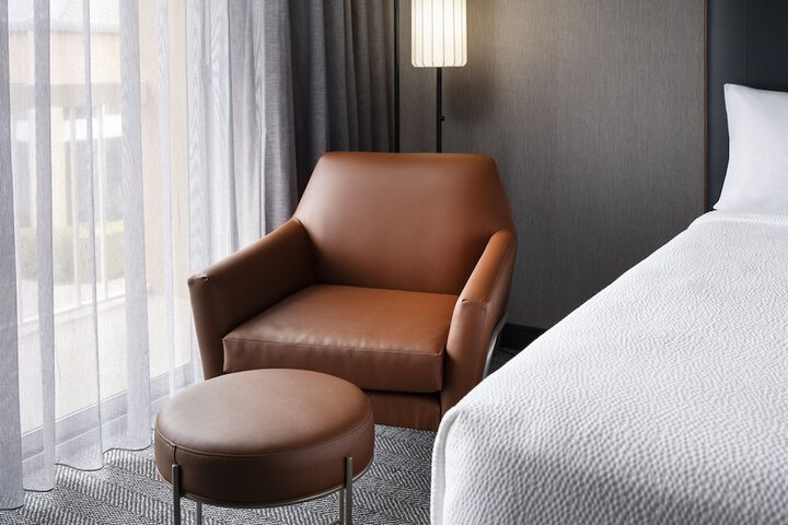 Room 42 of 62