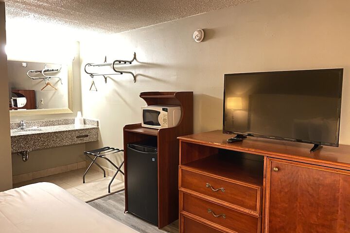 Room 29 of 45