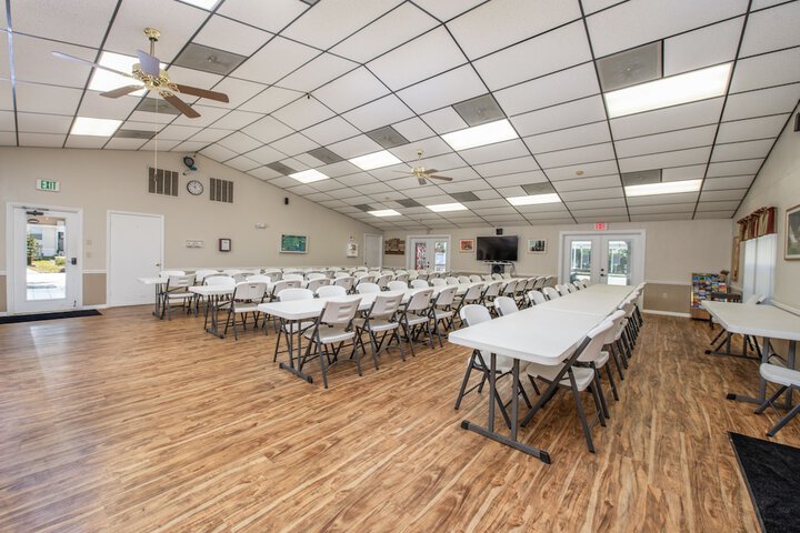 Waters Edge RV Resort