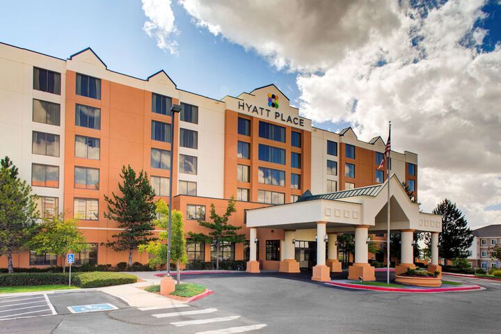 Hotel 2 of 43