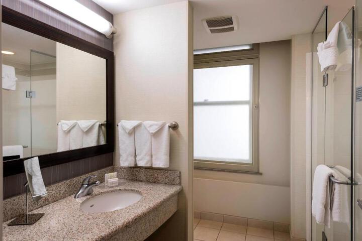 Courtyard by Marriott Tulsa Downtown