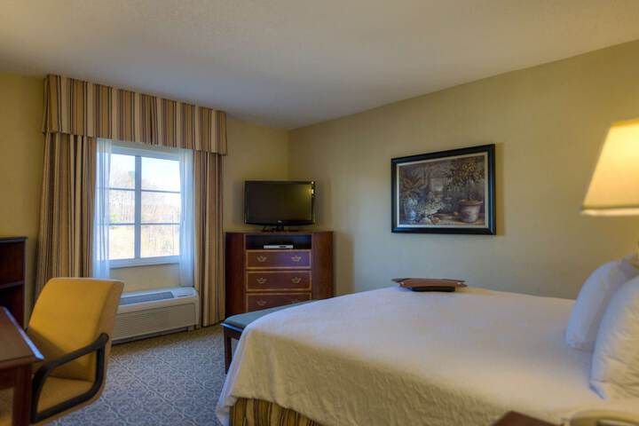 Room 49 of 98