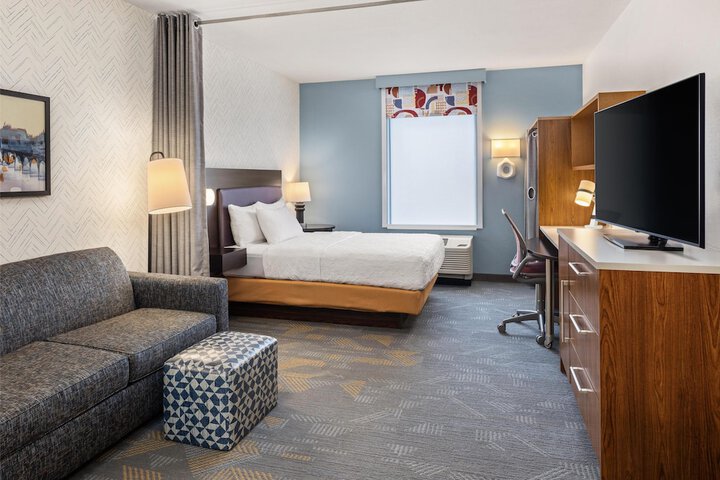 Home2 Suites by Hilton Roseville Minneapolis