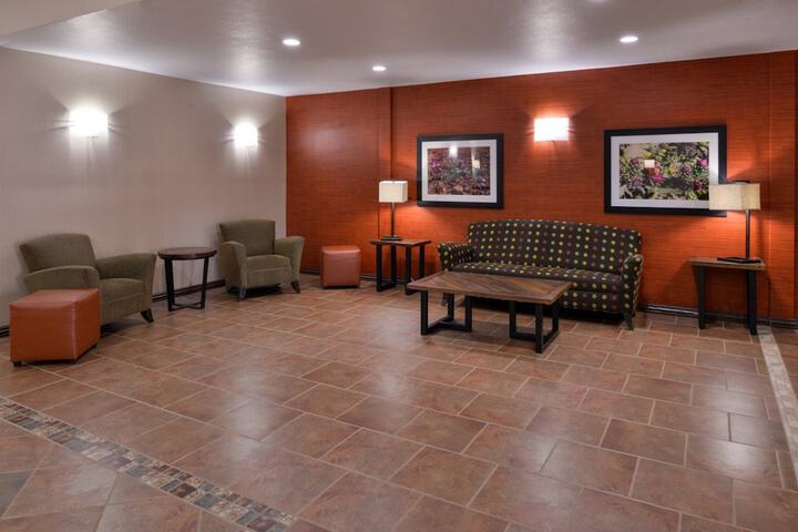 Hotel 8 of 47