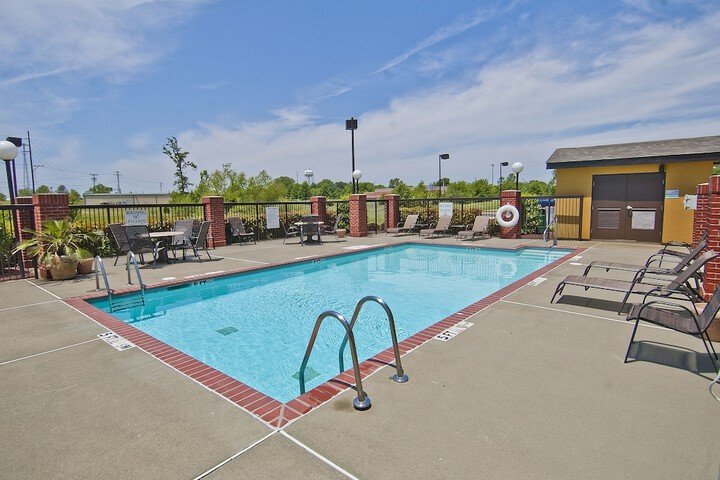 Pool 5 of 30