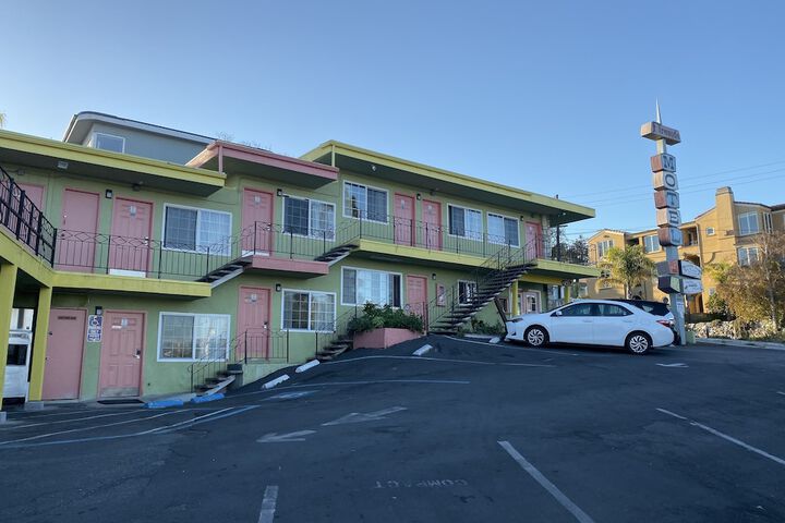 Hotel 10 of 78