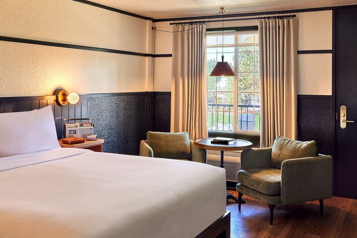 High Country Motor Lodge – Near NAU / Downtown