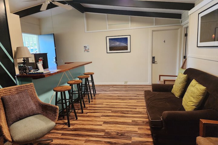 Room 21 of 43