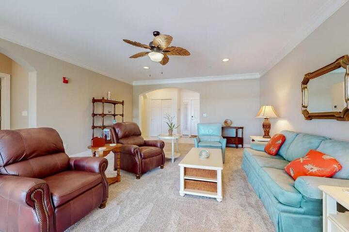 Bayside Resort --- 31738 Lakeview Dr #202A