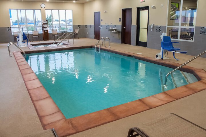 Pool 4 of 73