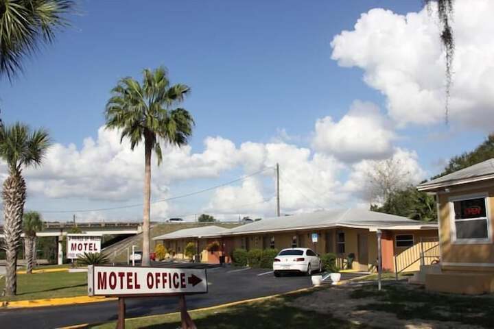 Hotel 2 of 30
