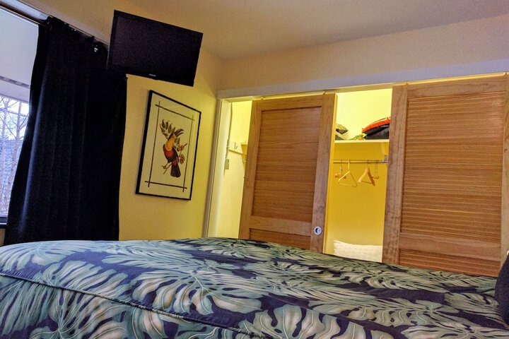 Room 46 of 83