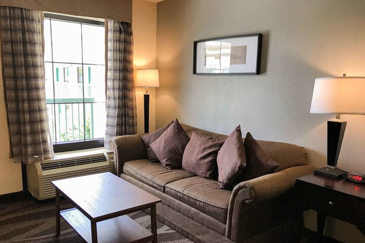 Room 12 of 45