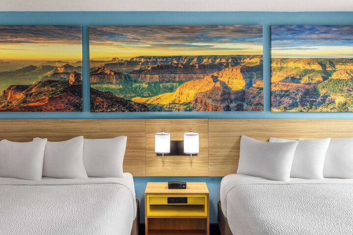 Days Inn by Wyndham Williams