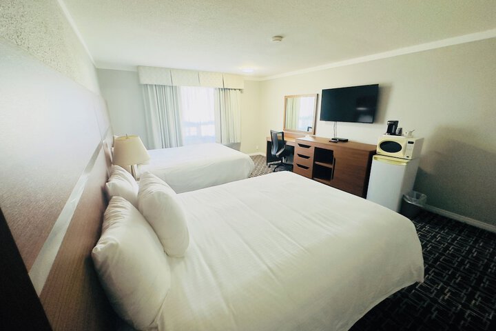 Room 25 of 53