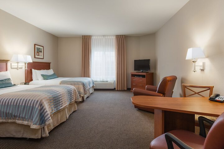Room 32 of 83