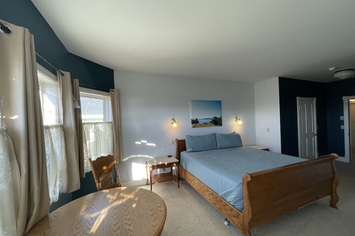 Room 90 of 121