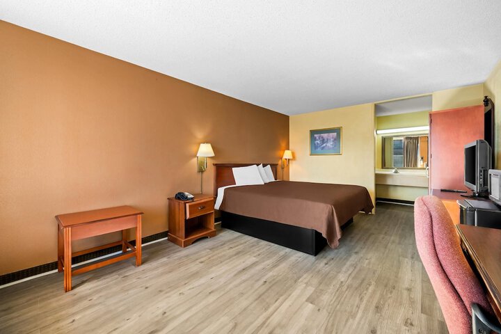 Rodeway Inn Monroe