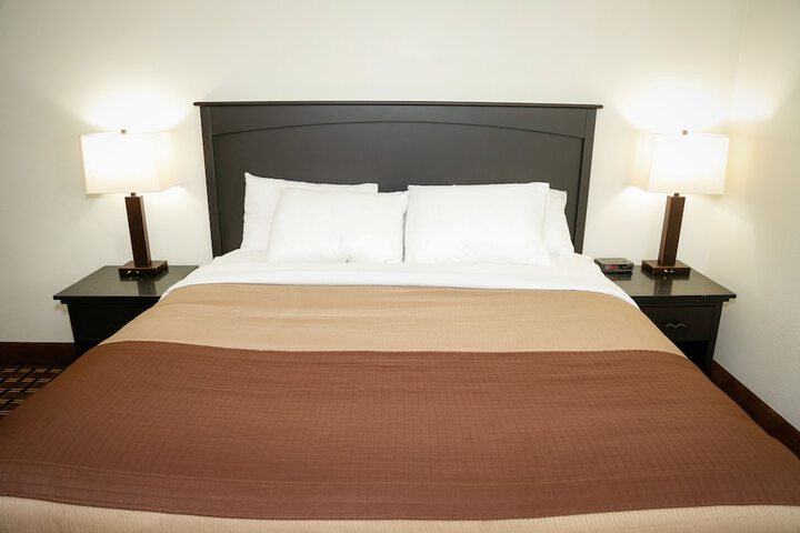 Room 15 of 36