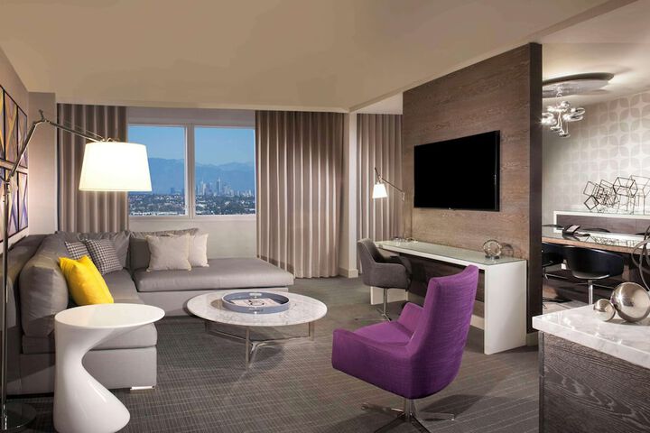 Room 9 of 65