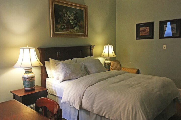 Room 185 of 235