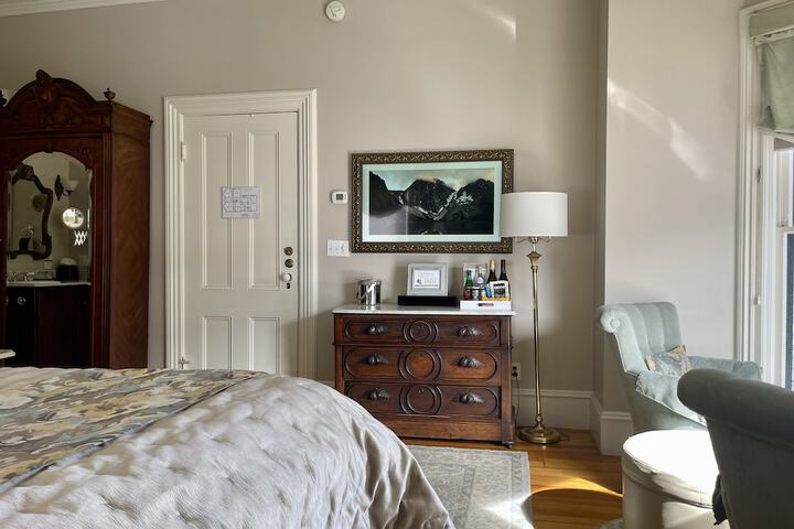 Room 22 of 69