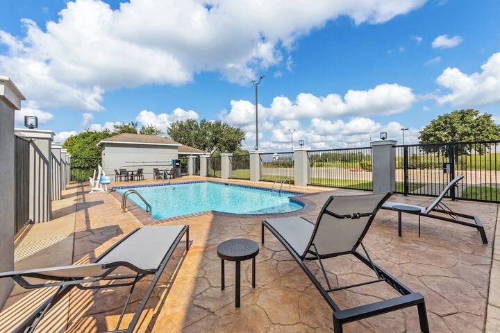Candlewood Suites VICTORIA by IHG