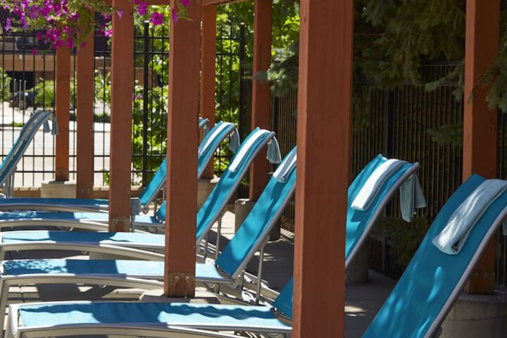 Sundeck 26 of 27