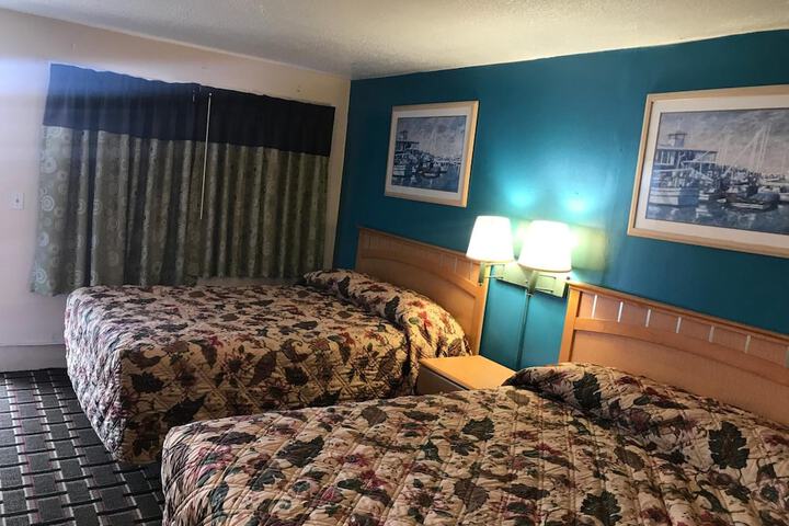 Blue Falls Motel