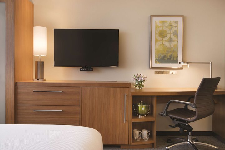 Hyatt Place Chicago / OHare Airport
