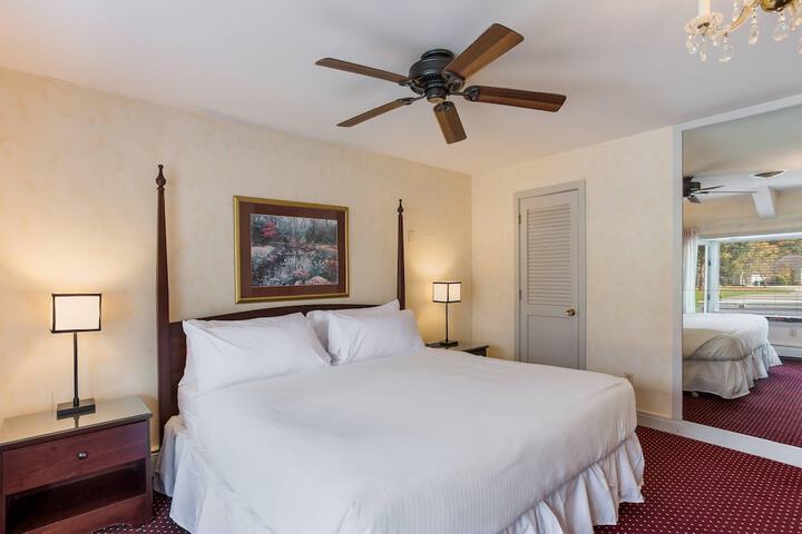 The Palmer House Resort an Ascend Collection Hotel
