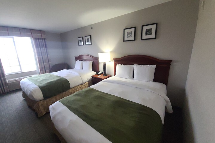 Room 12 of 27