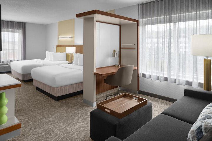 Room 14 of 40