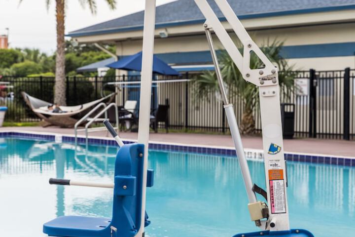 Pool 14 of 72