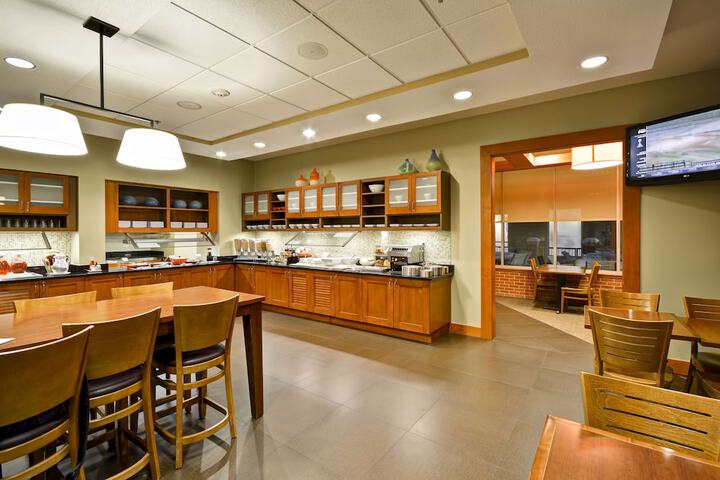 Hyatt Place Chicago / Naperville/Warrenville