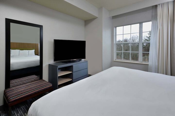 Country Inn & Suites by Radisson Asheville West near Biltmore