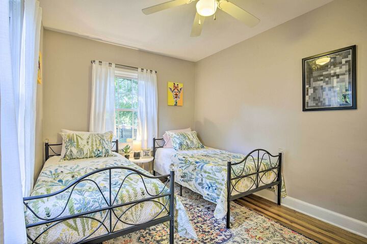 Bright Home w / Yard in Historic Fuquay-varina!