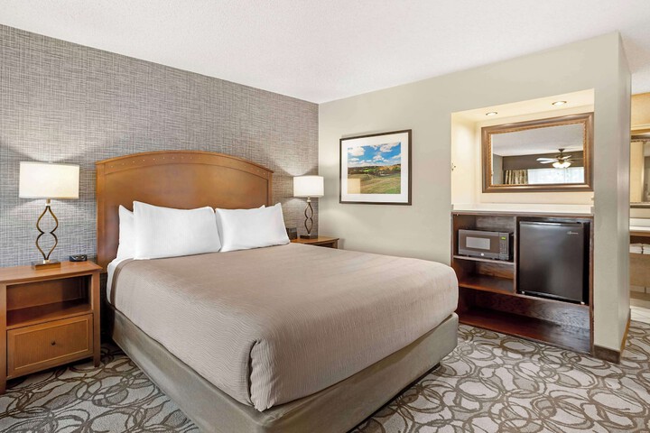Best Western Plus Black Oak