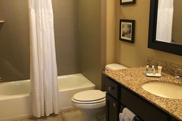 Room 21 of 59