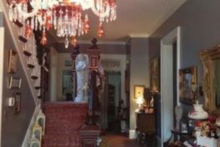 Victorian House Bed & Breakfast