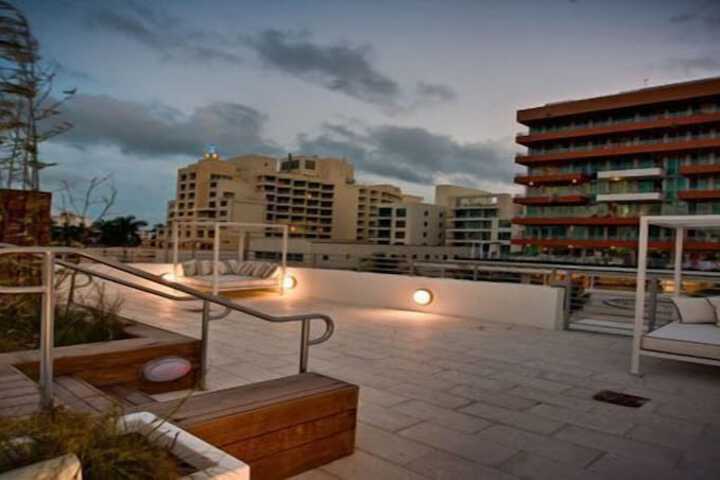 Terrace/Patio 32 of 33