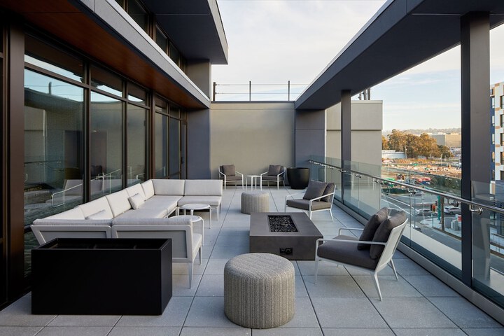 Terrace/Patio 79 of 86