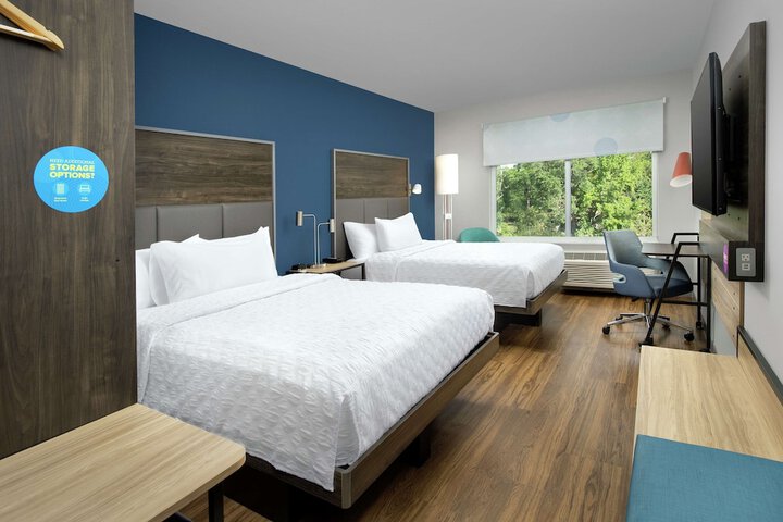 Room 34 of 57