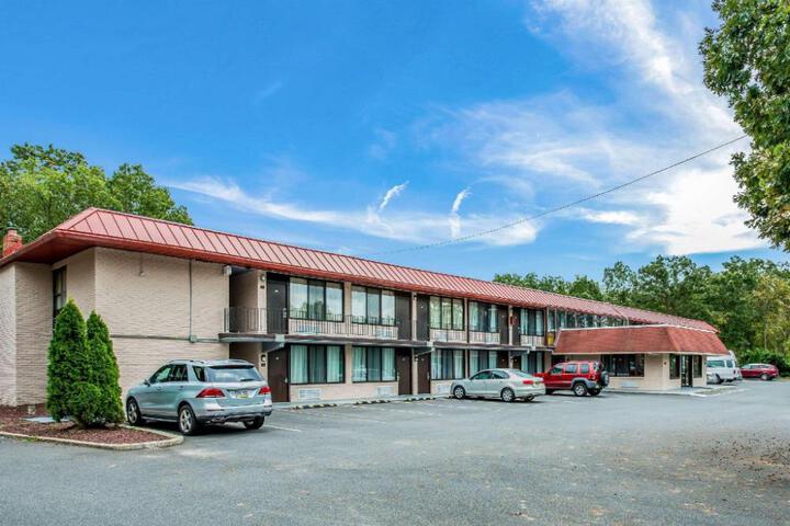 Rodeway Inn