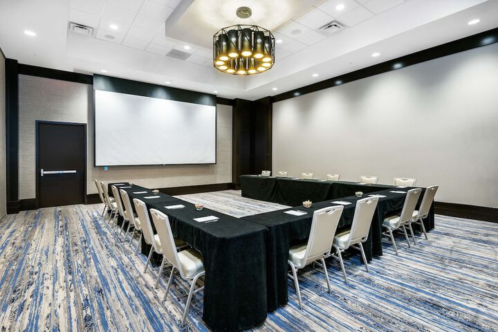 Embassy Suites by Hilton College Station TX
