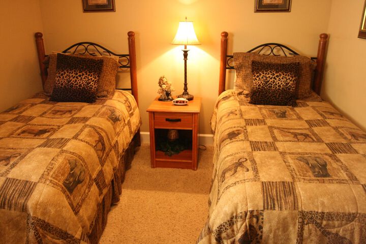 Room 27 of 50
