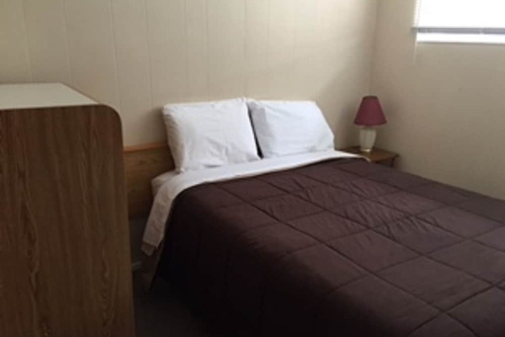 Room 7 of 11