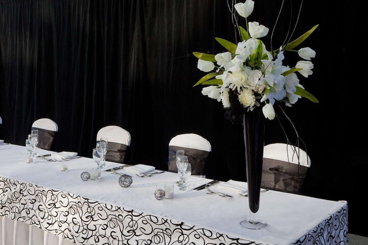 Dining 67 of 82